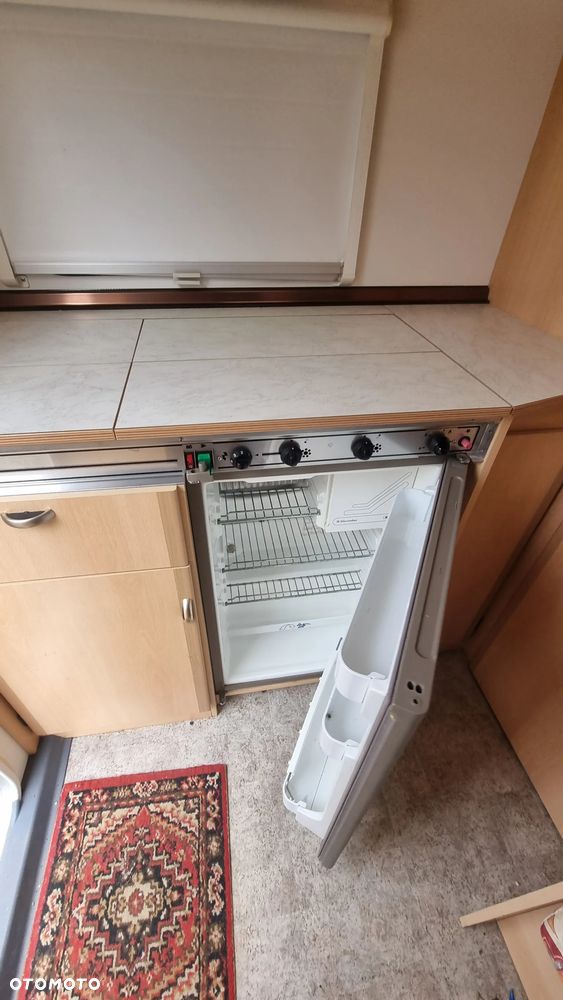 Burstner 400 ts - 11