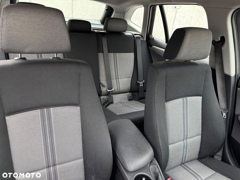 BMW X1 xDrive20i - 15