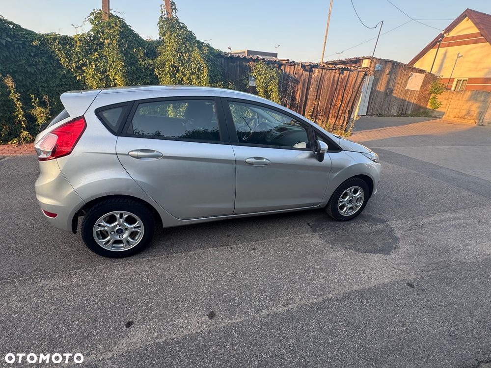 Ford Fiesta 1.25 Silver X (Trend) EU5 - 10