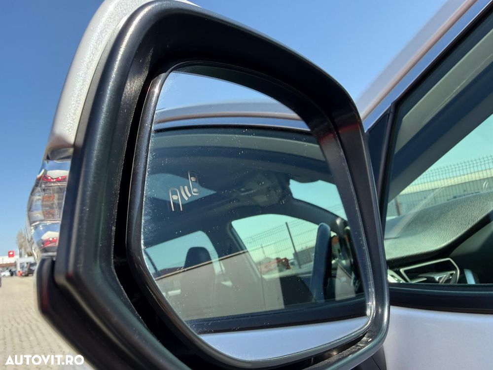 Toyota RAV4 2.5 VVT-iE 4x4 Luxury Premium - 15