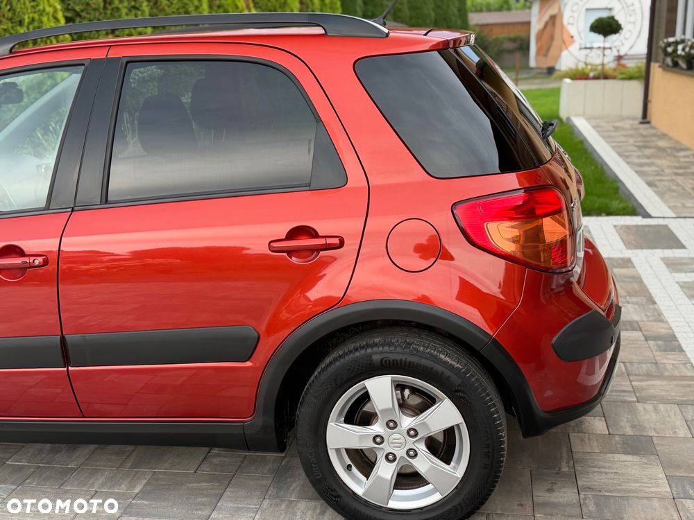Suzuki SX4 1.6 Premium 4WD - 26