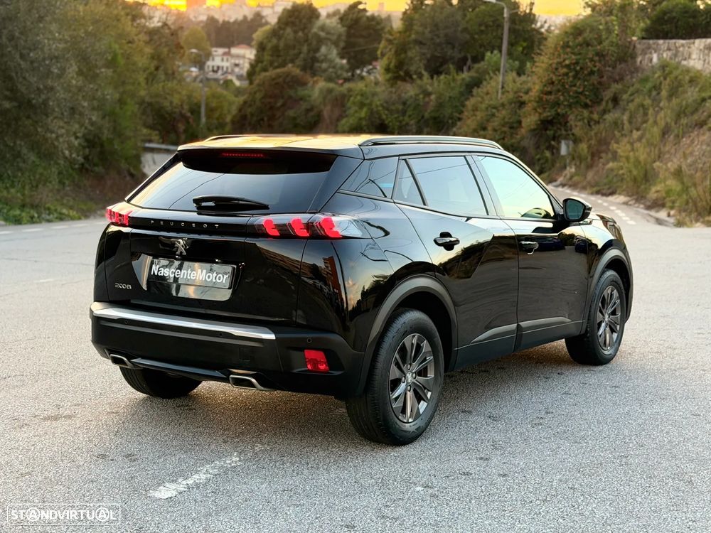 Peugeot 2008 PureTech 130 EAT8 Active - 16