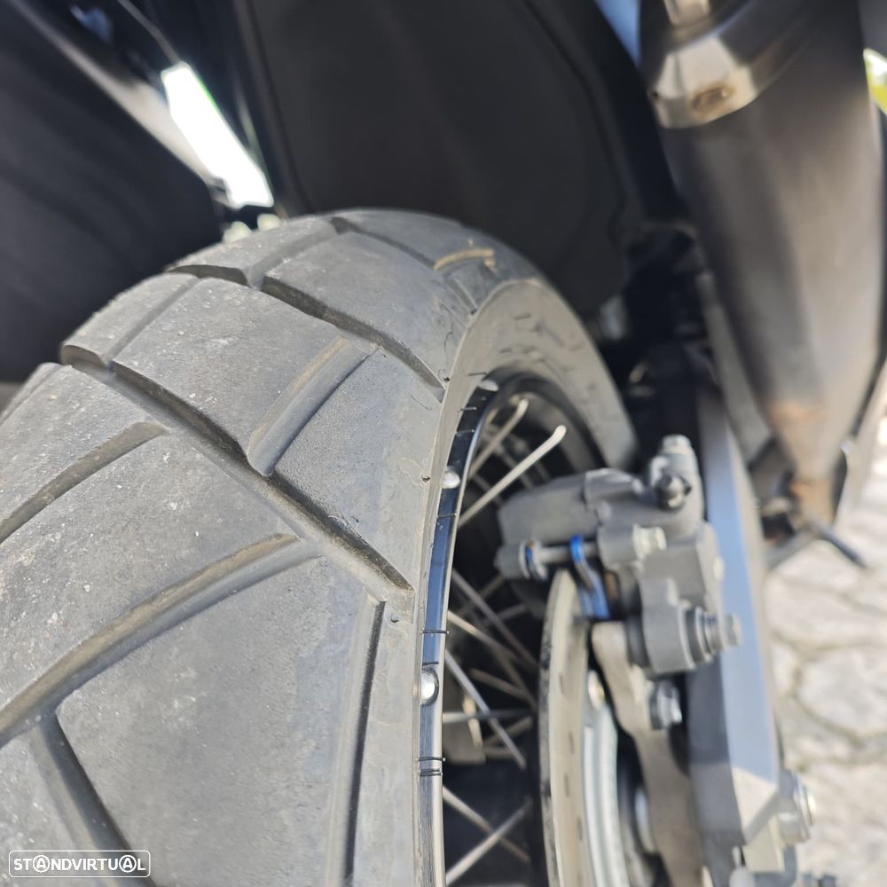 Honda X-ADV 750 SPECIAL EDITION - 15