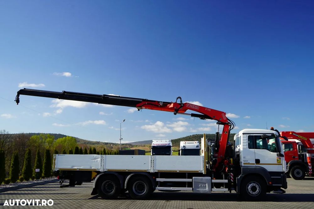 MAN TGS 26.420 / 6x4 / LIVRARE - 6,7 M / HDS FASSI F175A / EURO 6 / 2019 / RADIOCOMANDĂ / ROTATOARE - 6