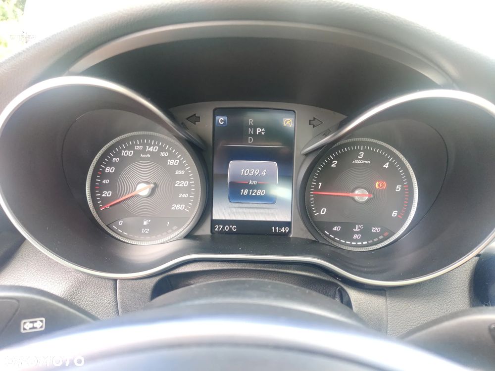 Mercedes-Benz Klasa C 200 d T 7G-TRONIC AMG Line - 13