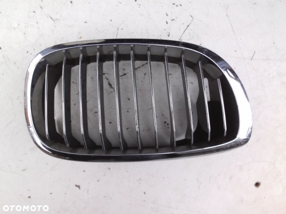 Grill atrapa chrom BMW 3 E46 Lift 01-05 Numer katalogowy części 511370643240 - 1