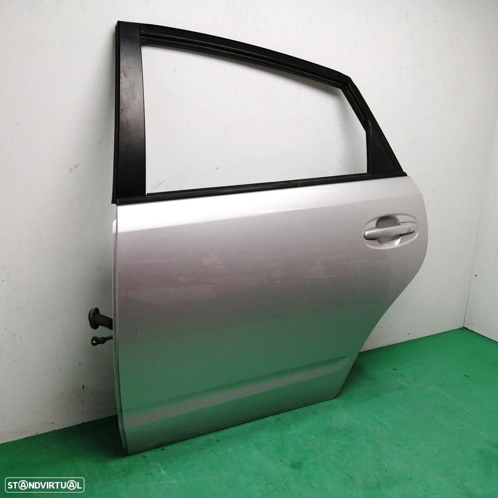 PORTA TRASEIRA ESQUERDA TOYOTA PRIUS FASTBACK 2004 - - 2