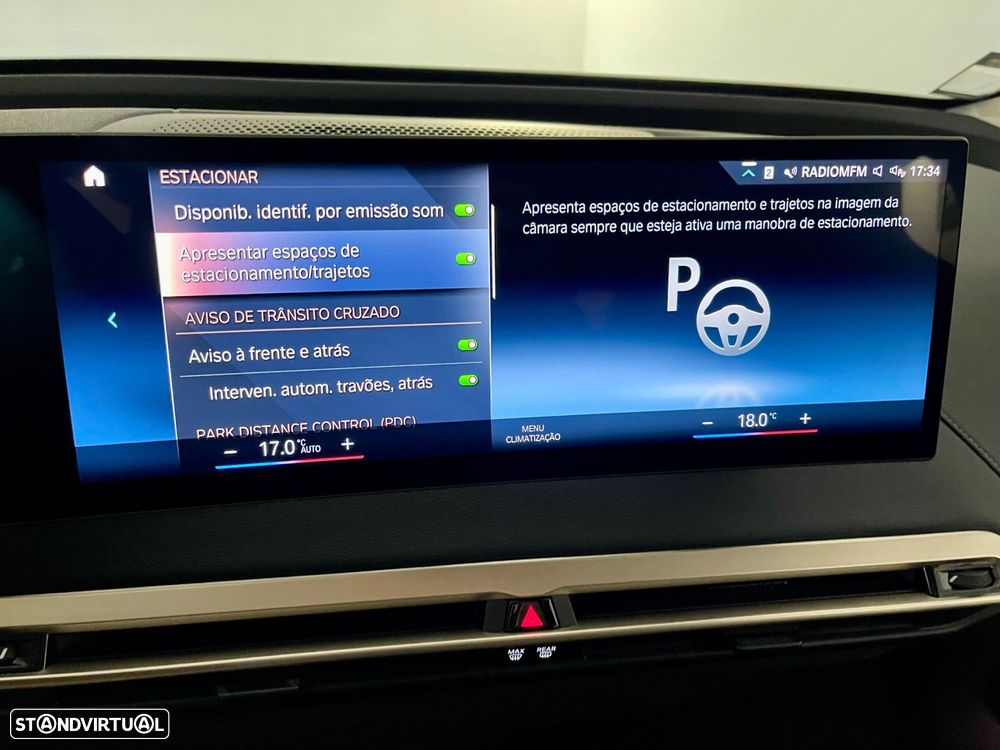 BMW iX xDrive 40 - 33