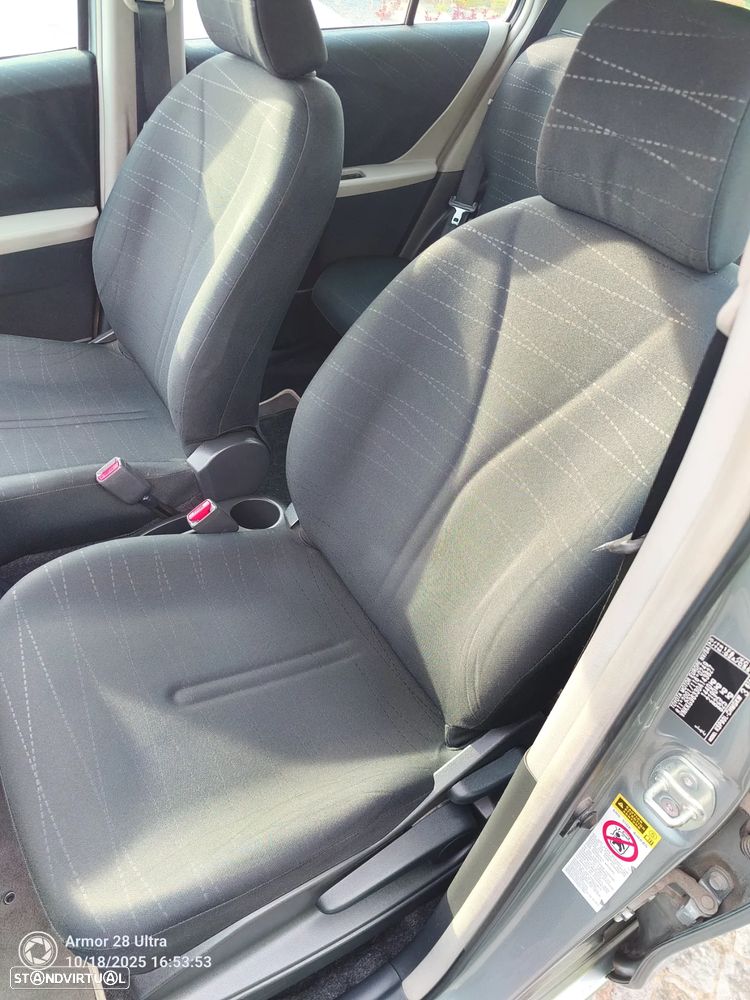 Toyota Yaris 1.0 VVT-i Rock in Rio 08 - 10
