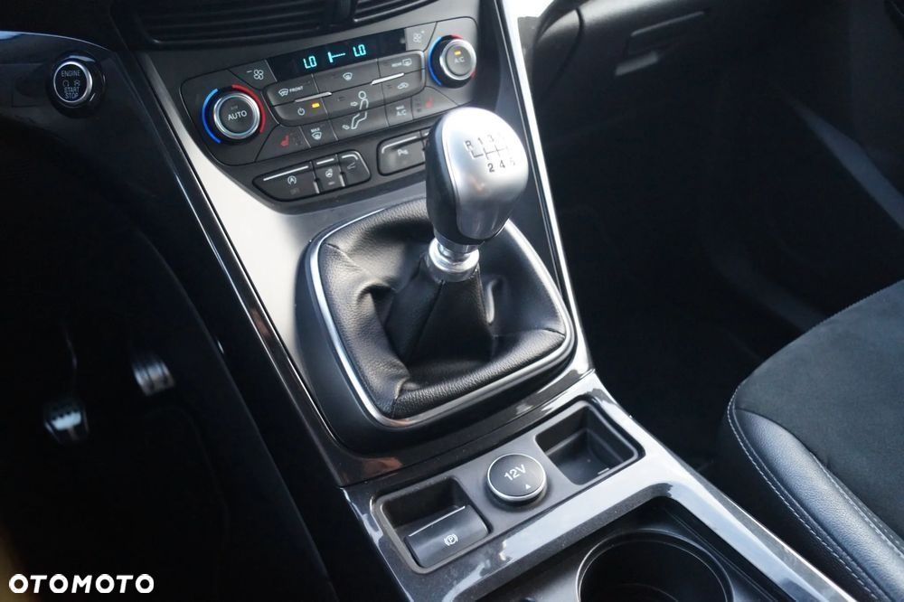 Ford Kuga - 19
