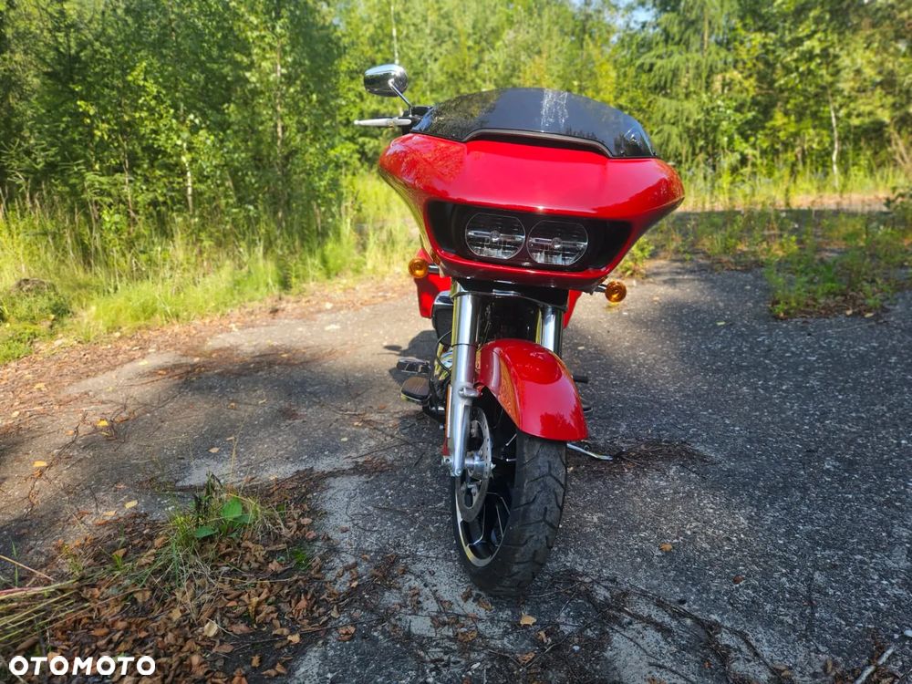 Harley-Davidson Touring Road Glide - 4