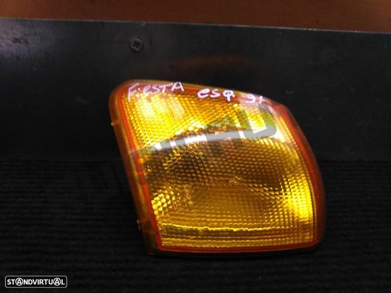 Farolim De Pisca Frente Esquerdo  Ford Fiesta Iii [1989_1996] 1 - 1