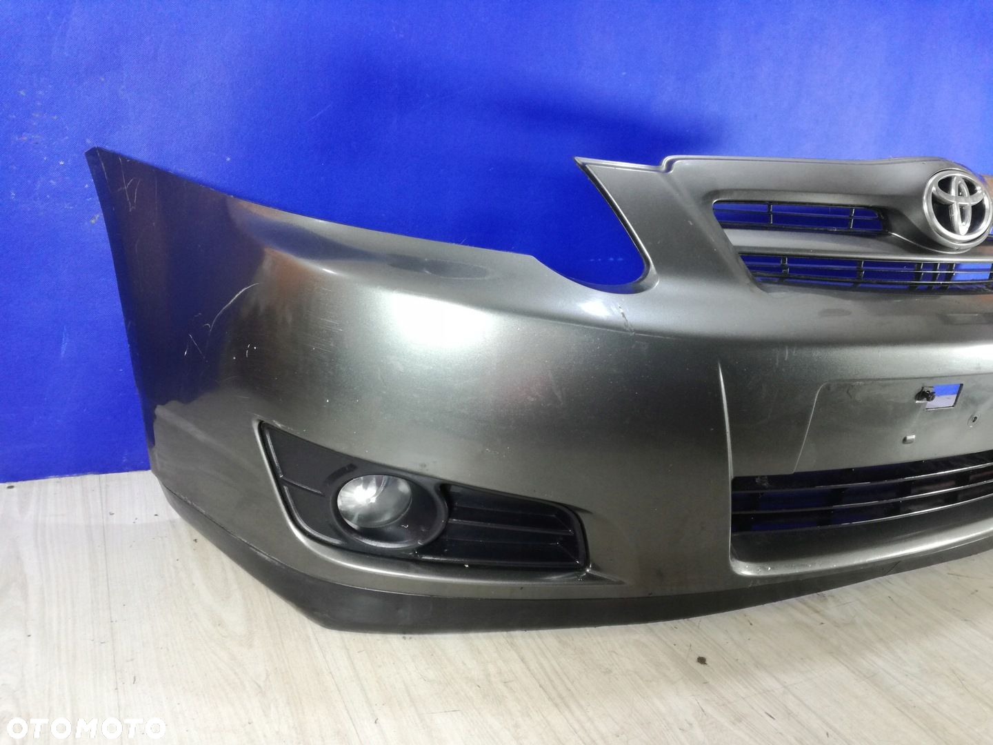 Toyota Corolla E12 Lift HB zderzak przód przedni 1C3 04/07 - 2
