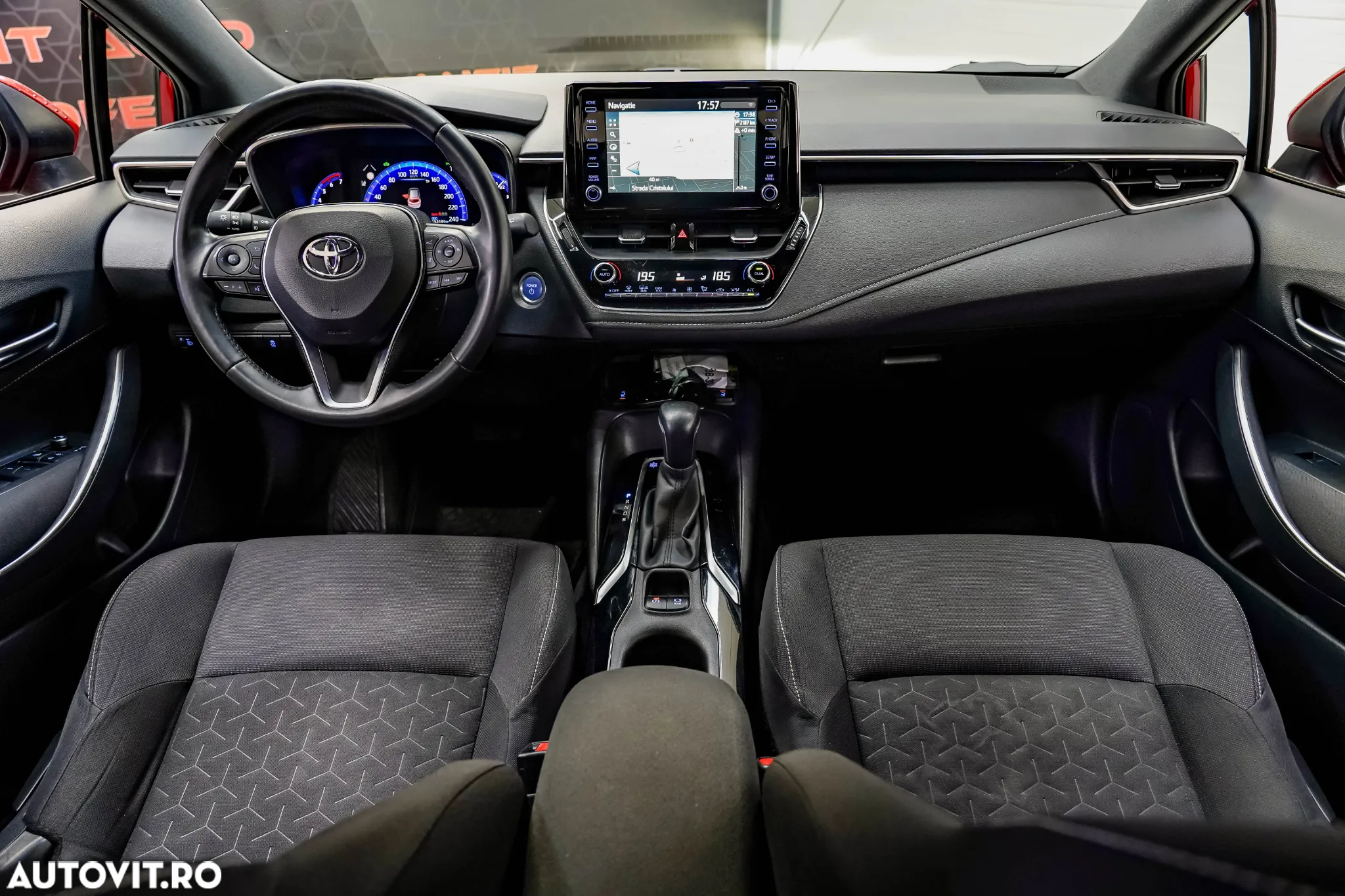 Toyota Corolla - 3
