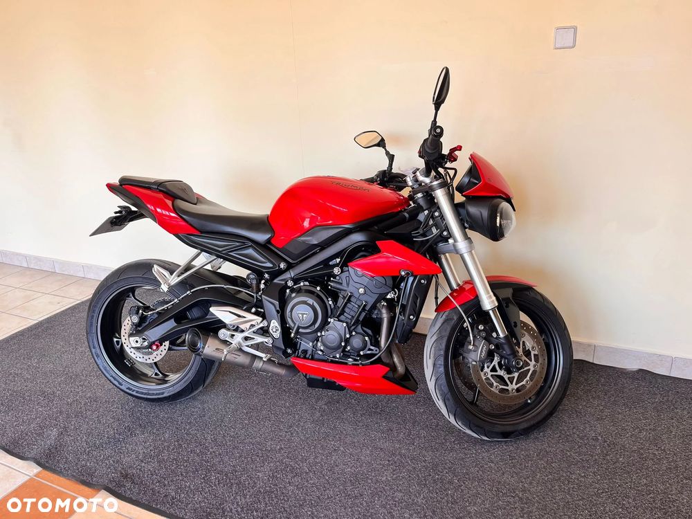 Triumph Street Triple - 15