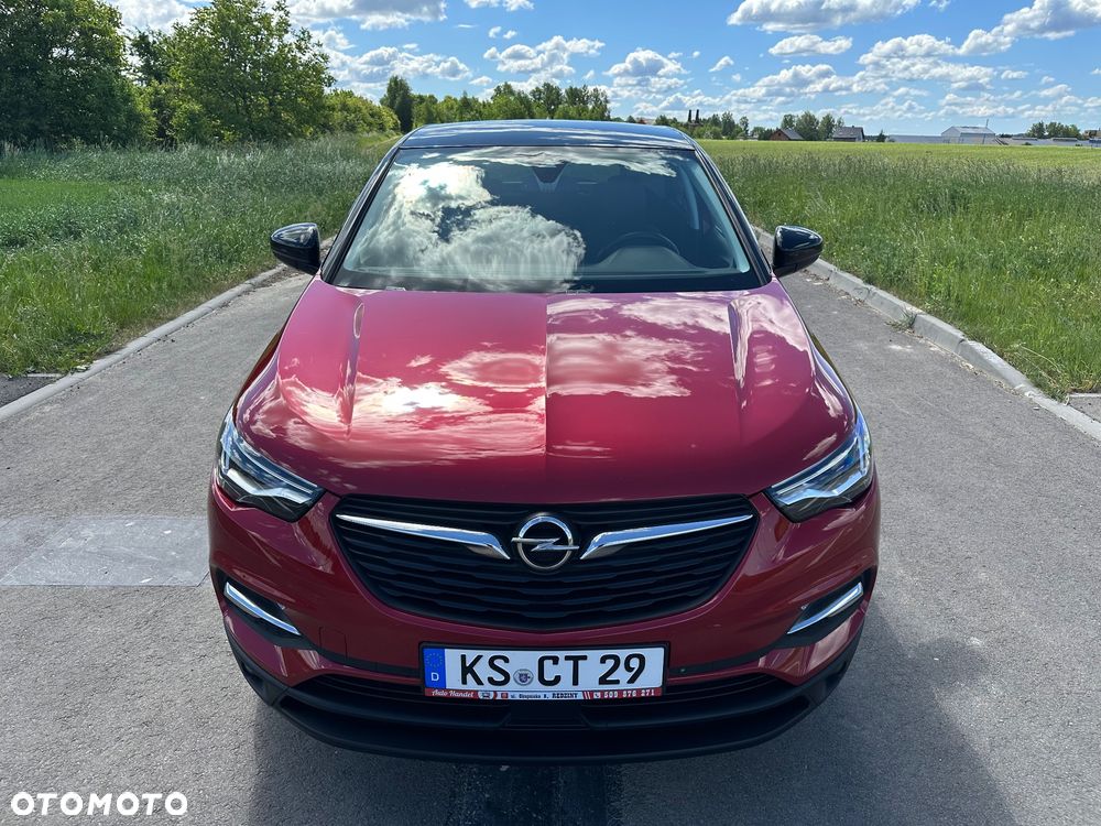 Opel Grandland X 1.5 D Start/Stop Color Line - 2