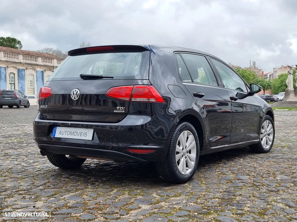 VW Golf 1.6 TDi Highline DSG - 2