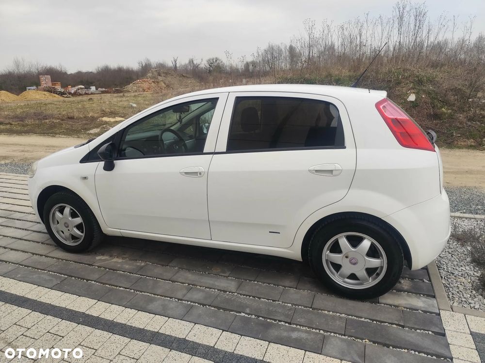 Fiat Grande Punto 1.3 Multijet 16V Dynamic - 5