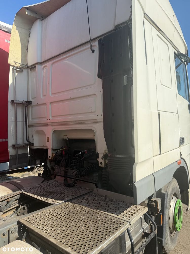 DAF XF 105 460 - 5