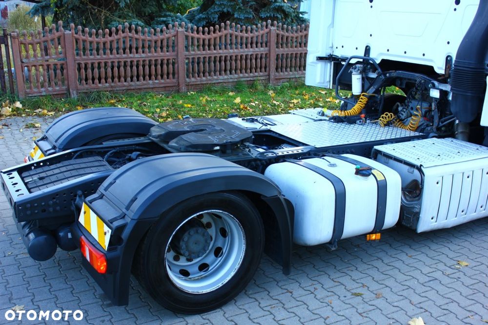 Mercedes-Benz ACTROS-MP4-1843-430KM-BIG-SPACE-AUTOMAT-EURO 6 - 9