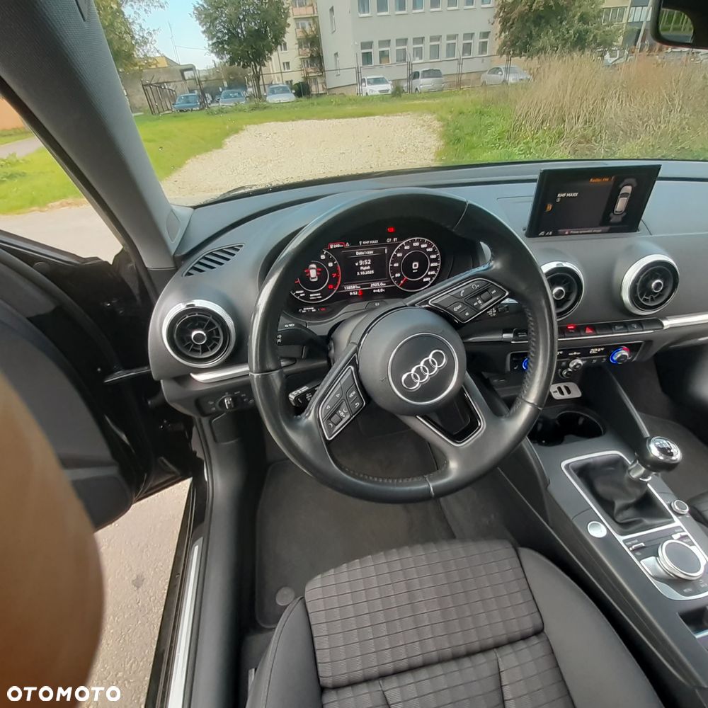 Audi A3 - 8