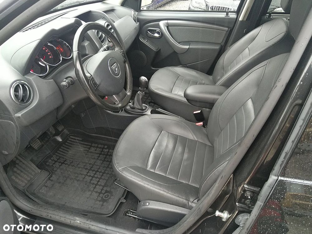 Dacia Duster 1.2 TCe Celebration - 16