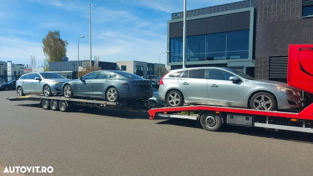 Volvo V60 D6 Plug-In-Hybrid AWD Geartronic Pure Limited - 1