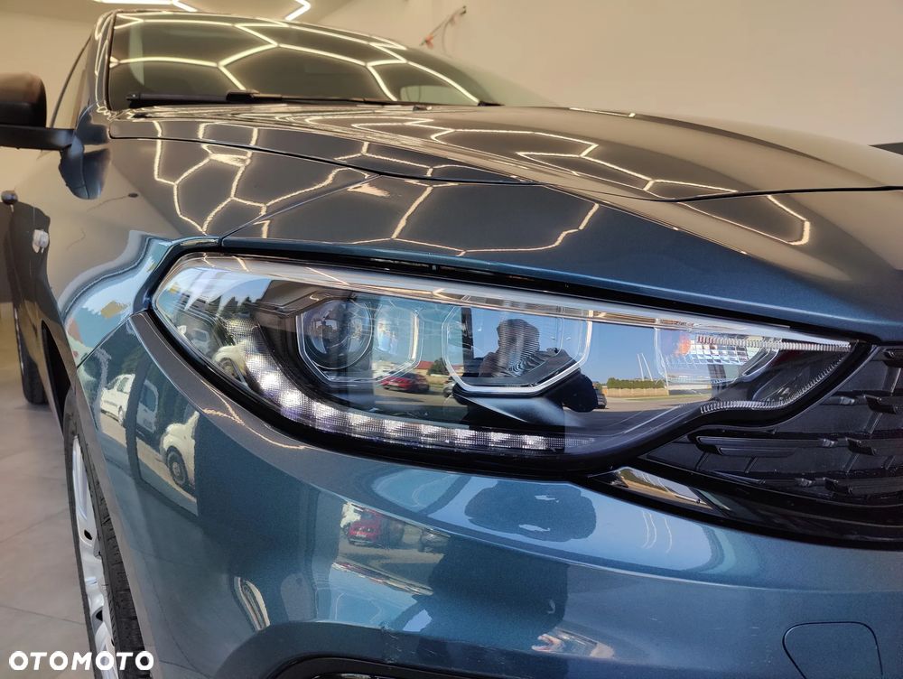 Fiat Tipo 1.0 T3 - 4