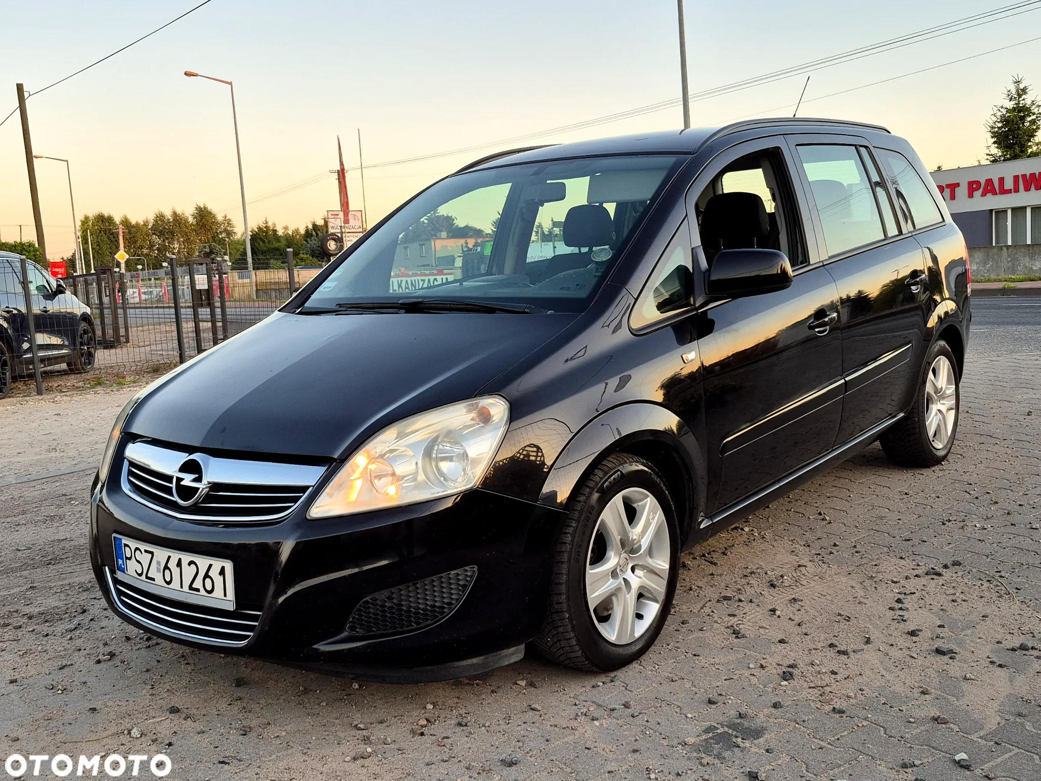 Opel Zafira 1.9 CDTI Elegance - 2