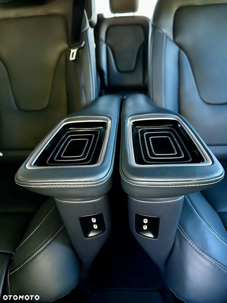 Mercedes-Benz Klasa V 300 d 4-Matic Avantgarde 9G-Tronic (ekstra d³) - 25