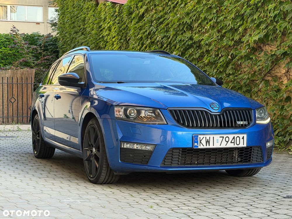 Skoda Octavia 2.0 TSI RS - 10