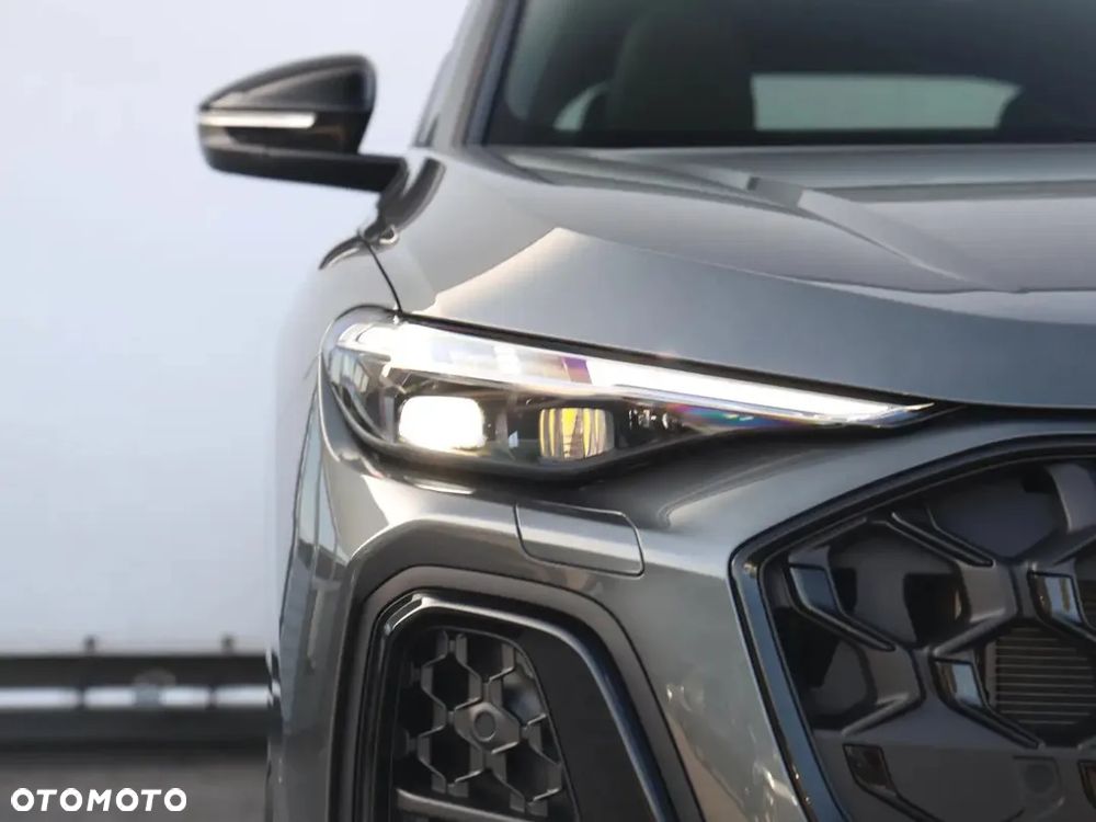 Audi Q5 e-Hybrid Quattro S tronic - 10