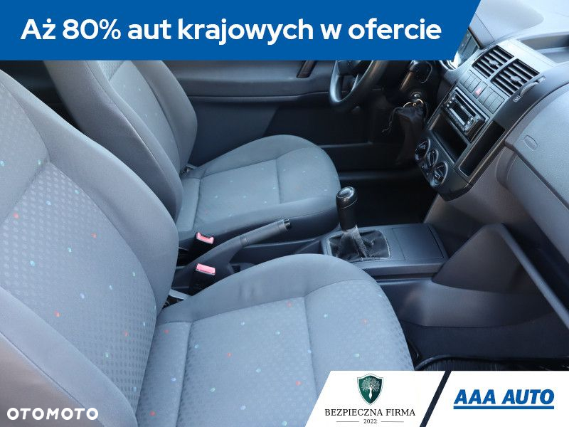 Volkswagen Polo - 10