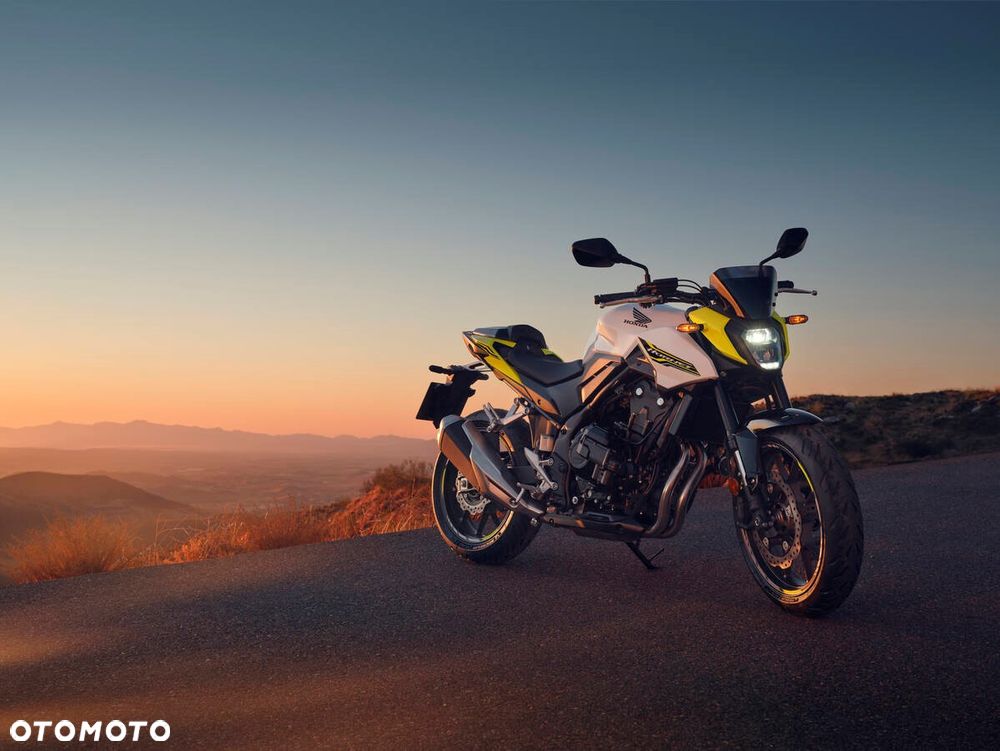 Honda CB - 22