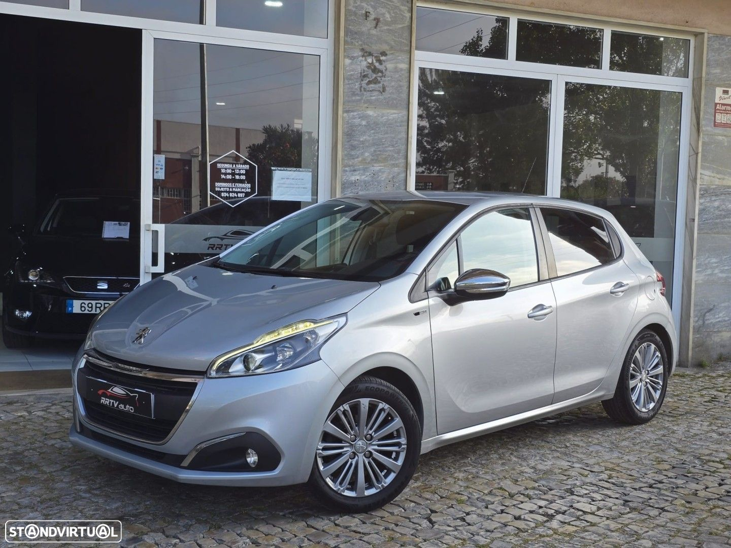 Peugeot 208 1.2 PureTech Style - 11