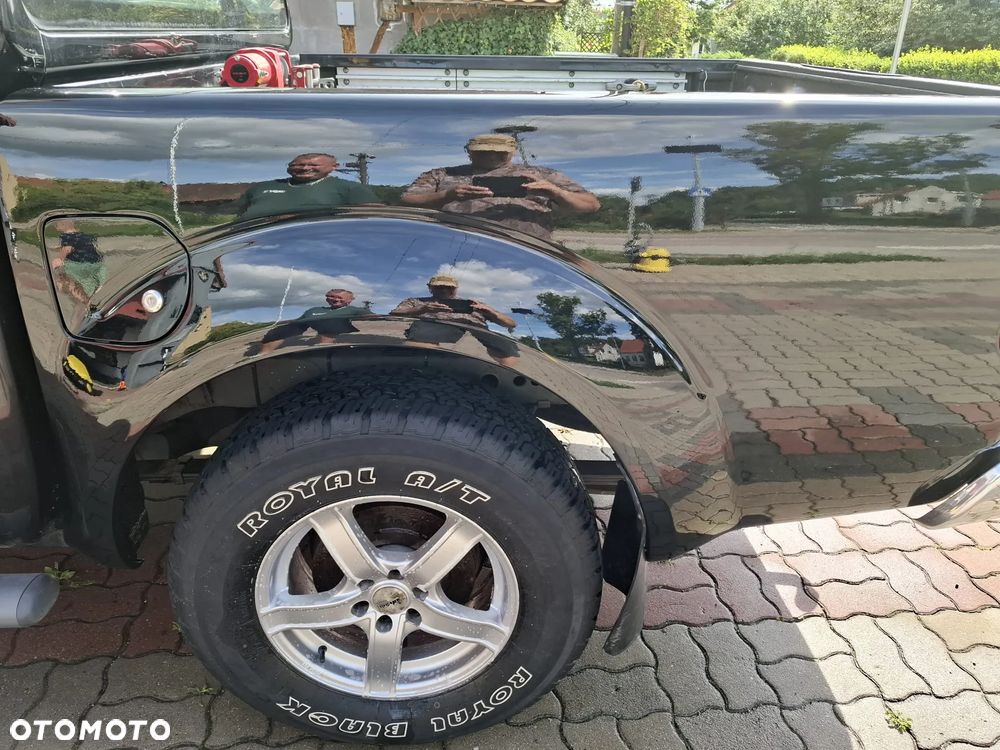 Nissan Navara 2.5 D FE - 9