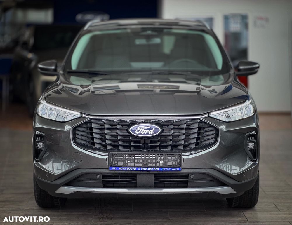 Ford Kuga 2.5 Duratec FHEV TITANIUM - 10