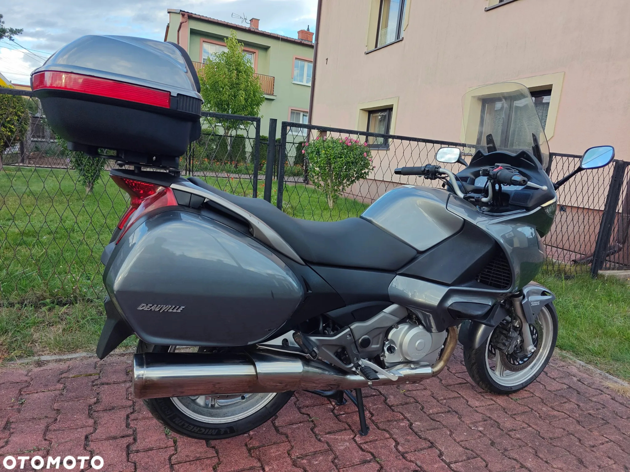 Honda Deauville - 11