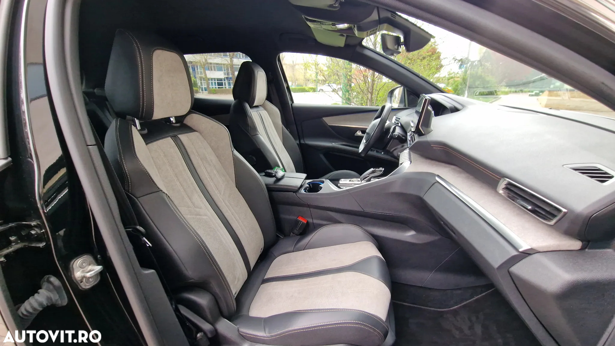 Peugeot 3008 PHEV EAT8 GT Pack - 19