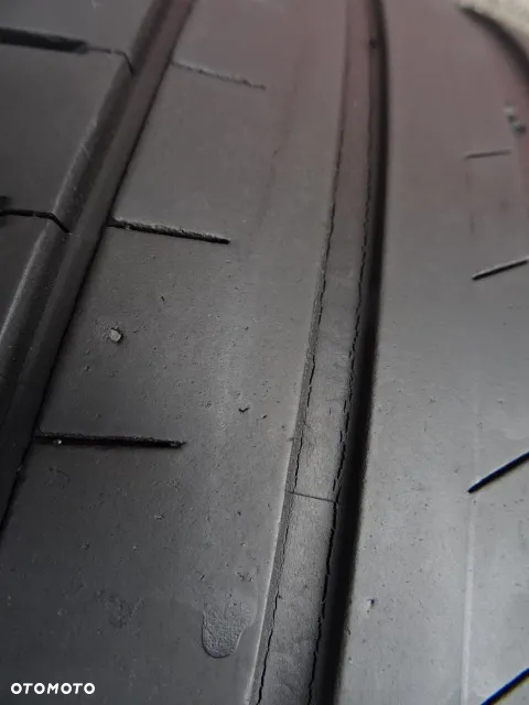 235/35/ZR19 91Y Michelin Pilot Sport 4 - 4