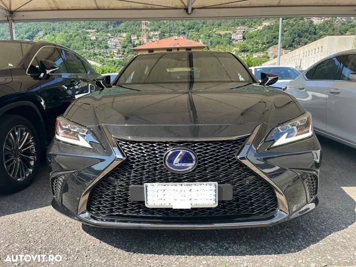 Lexus Seria ES 300h F Sport - 1