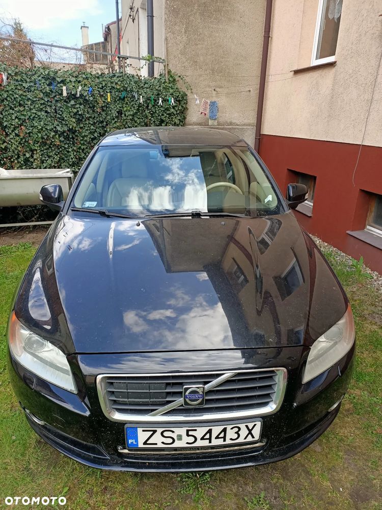 Volvo S80 4.4 V8 AWD Summum - 1