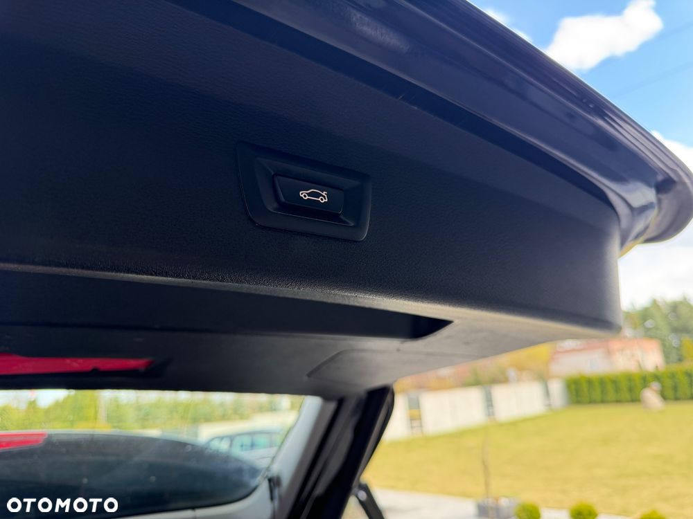 BMW X1 sDrive18d Advantage - 23