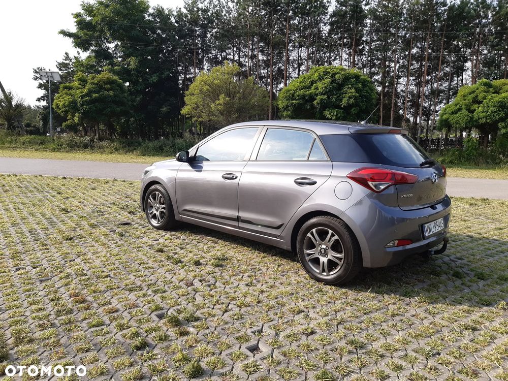 Hyundai i20 1.2 Passion Plus - 9