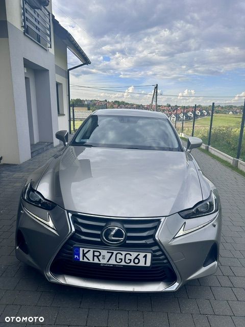 Lexus IS 200t / 300 Elegance - 1