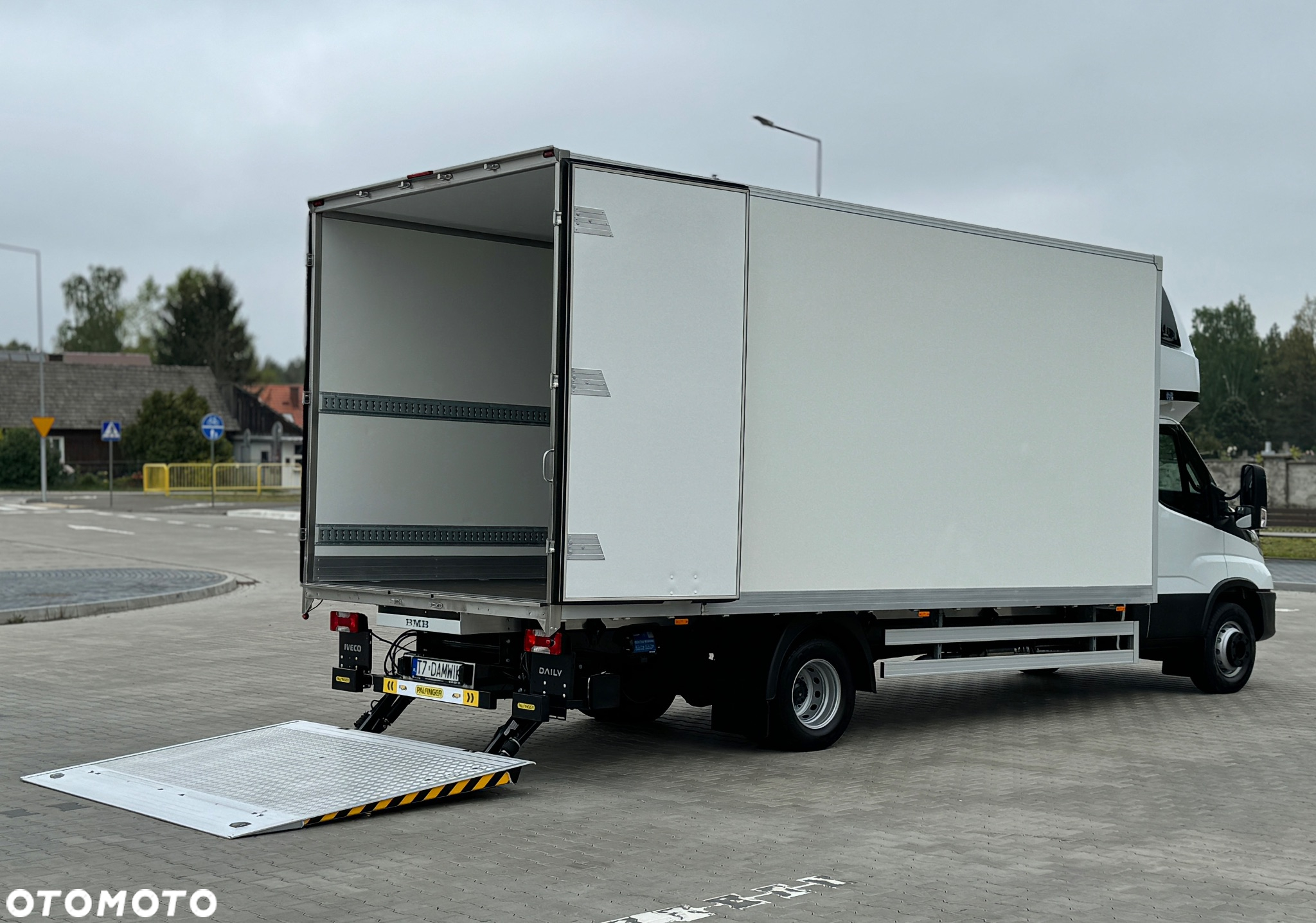 Iveco Daily 2022r‼️72C16‼️Winda Palfinger 1000Kg Udźwigu Izoterma/kontener 5.52m 3.0 Diesel DMC 7200 kg 70C16 Salon Polska Faktura VAT 23% - 11