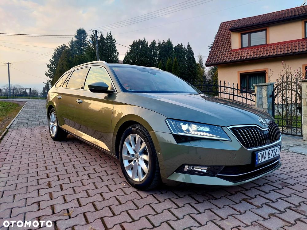 Skoda Superb 2.0 TDI 4x4 DSG Premium Edition - 2