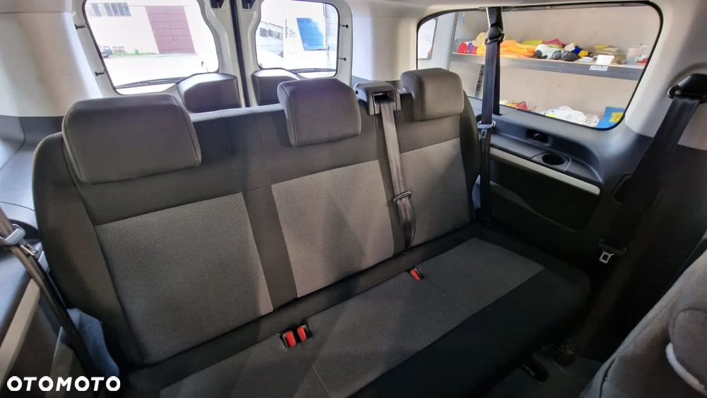 Toyota ProAce Kombi 2.0 D-4D Long 2,8t - 18