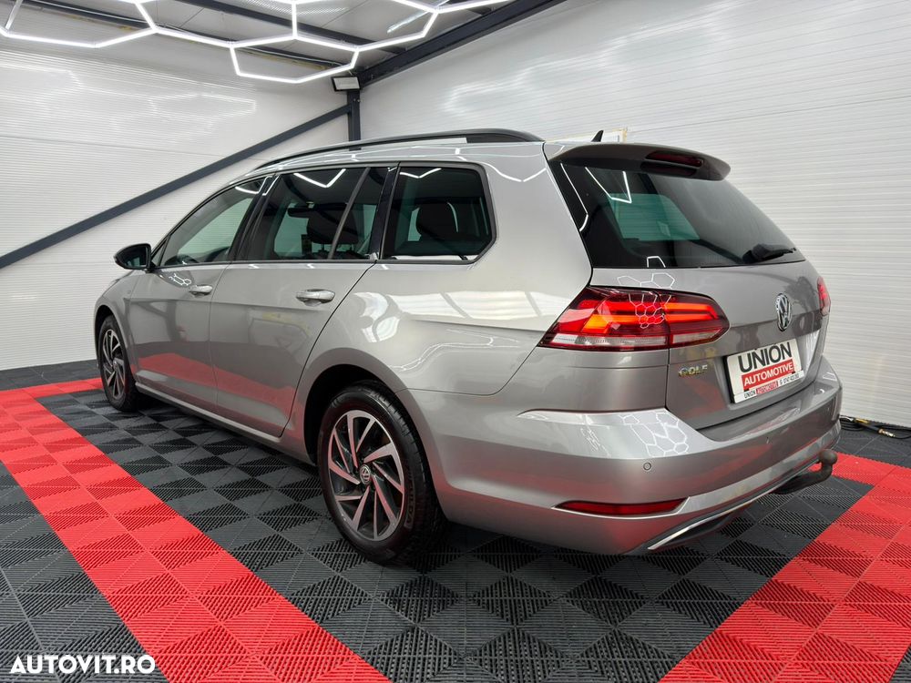 Volkswagen Golf 1.6 TDI SCR DSG Join - 6