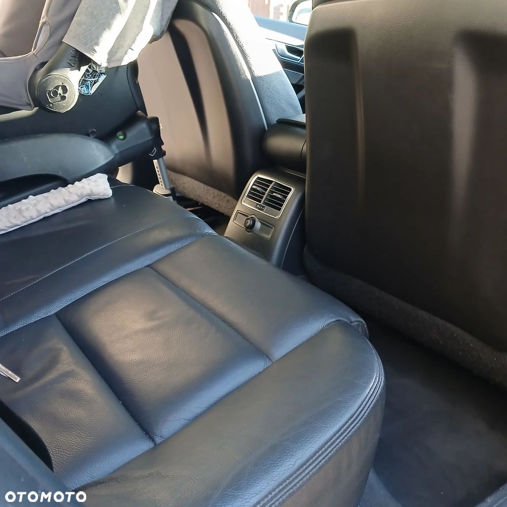 Audi A6 Limousine 2.4 - 7